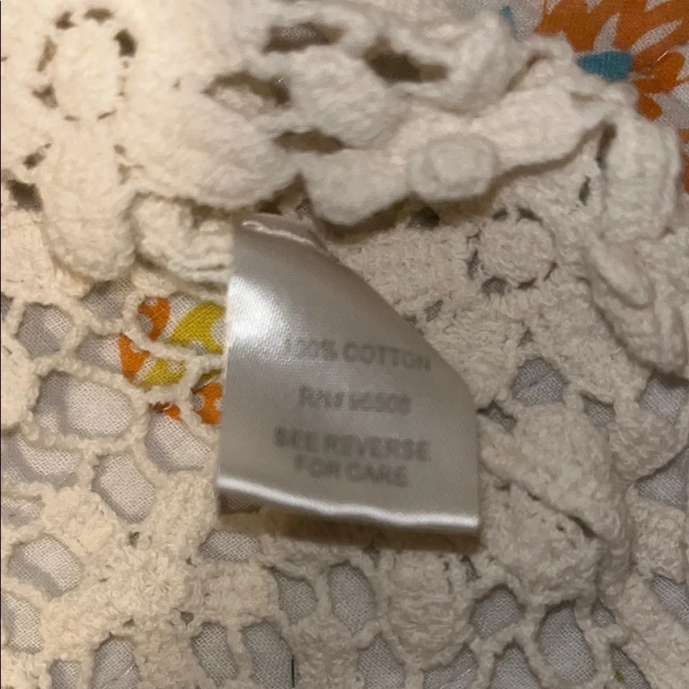 FANG Cream Cropped Asymmetrical Tank Top - Picture 6 of 8